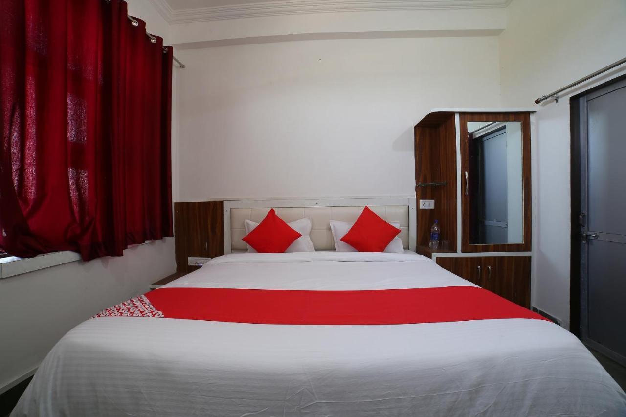 Oyo 37077 Hotel Rawat Ajmer Luaran gambar