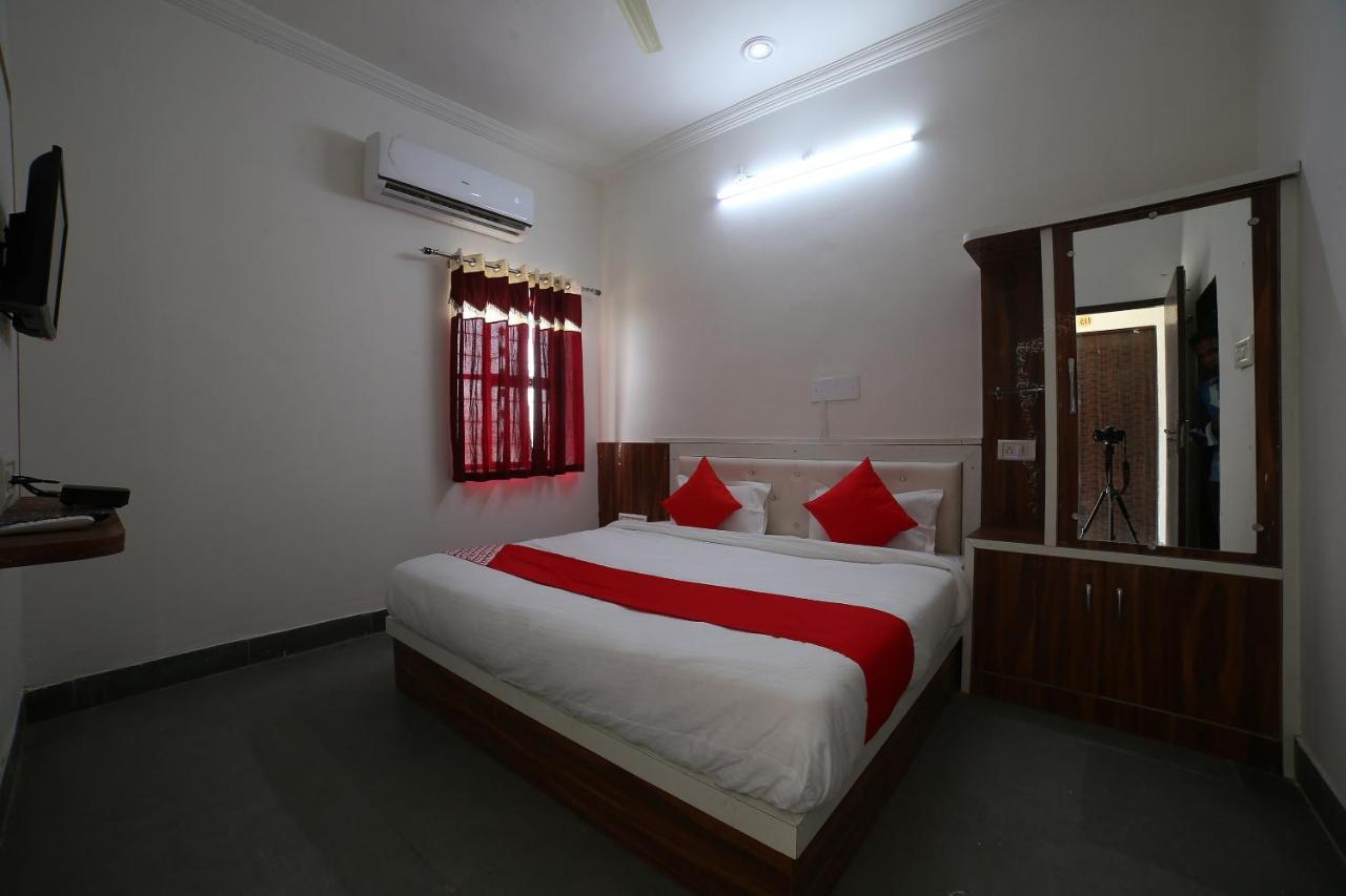 Oyo 37077 Hotel Rawat Ajmer Luaran gambar