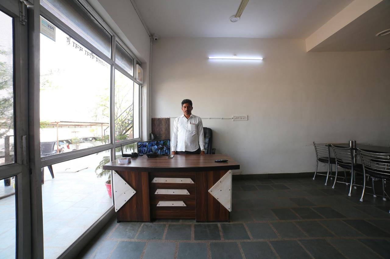 Oyo 37077 Hotel Rawat Ajmer Luaran gambar